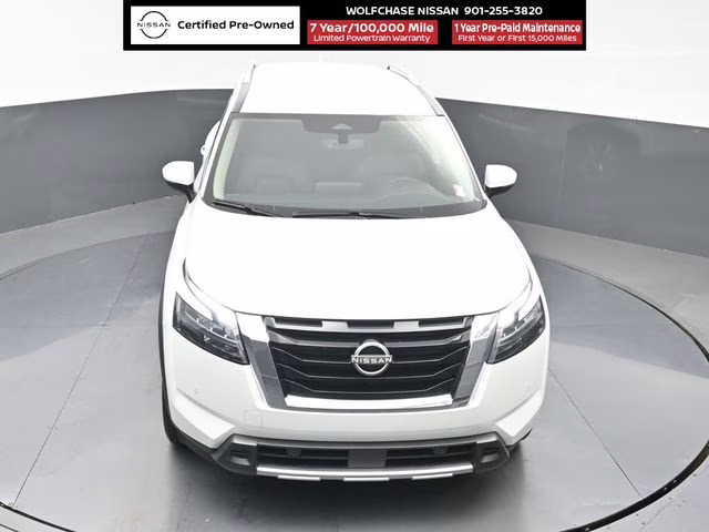 2025 Everest White Pearl Tricoat Nissan Pathfinder SL 4X4 SUV