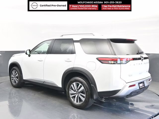 2025 Everest White Pearl Tricoat Nissan Pathfinder SL 4X4 SUV