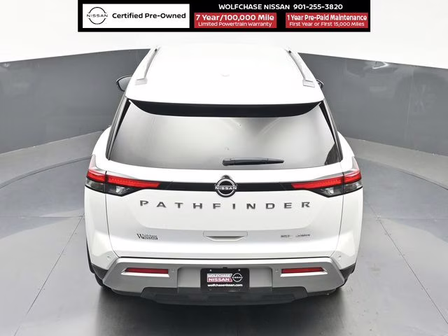 2025 Everest White Pearl Tricoat Nissan Pathfinder SL 4X4 SUV