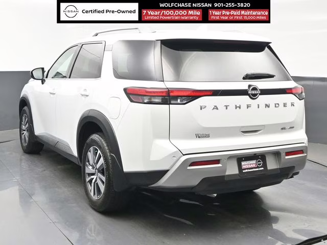 2025 Everest White Pearl Tricoat Nissan Pathfinder SL 4X4 SUV