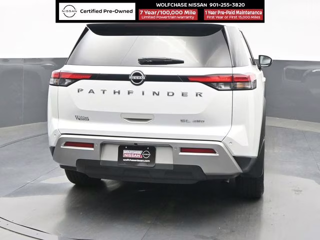 2025 Everest White Pearl Tricoat Nissan Pathfinder SL 4X4 SUV