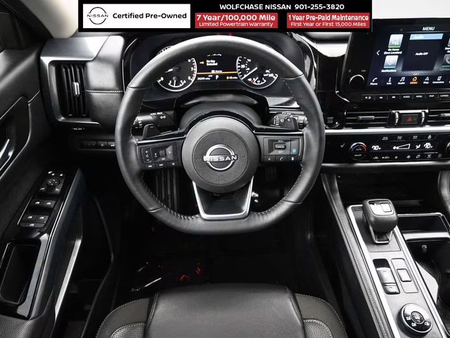 2025 Everest White Pearl Tricoat Nissan Pathfinder SL 4X4 SUV