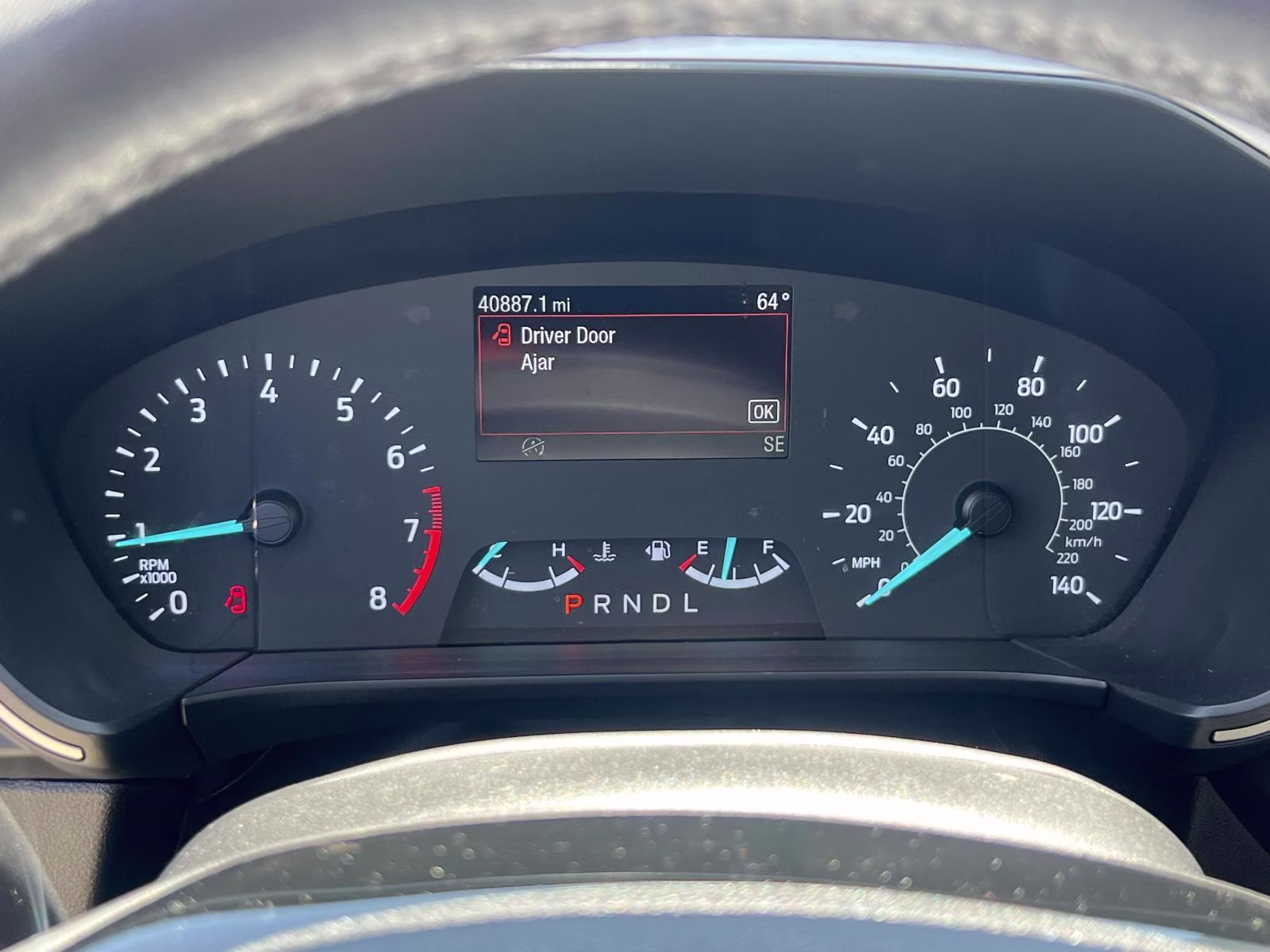 2022 White Ford Escape SE AWD SUV