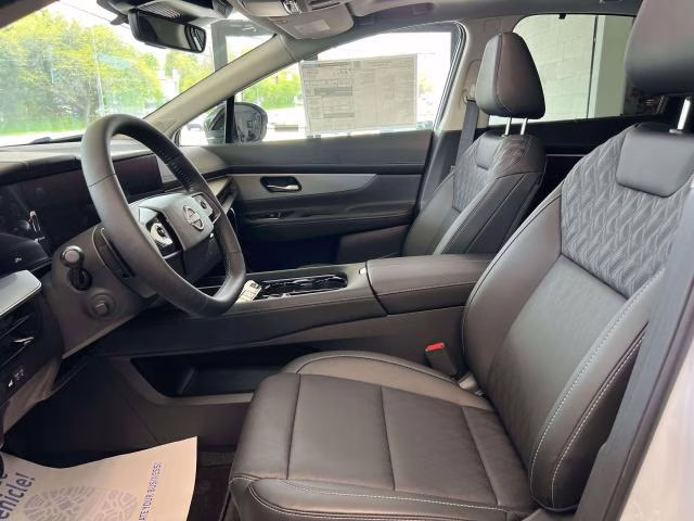 2026 Everest White Pearl Tricoat Nissan Murano AWD Platinum AWD SUV