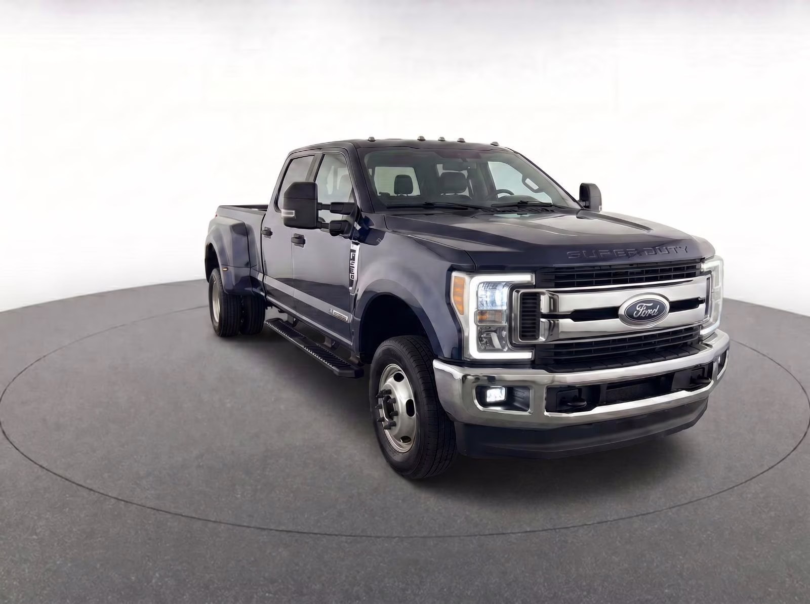 2023 Ford F-350 XL 4x4 Crew Cab 8' Box DRW's photo
