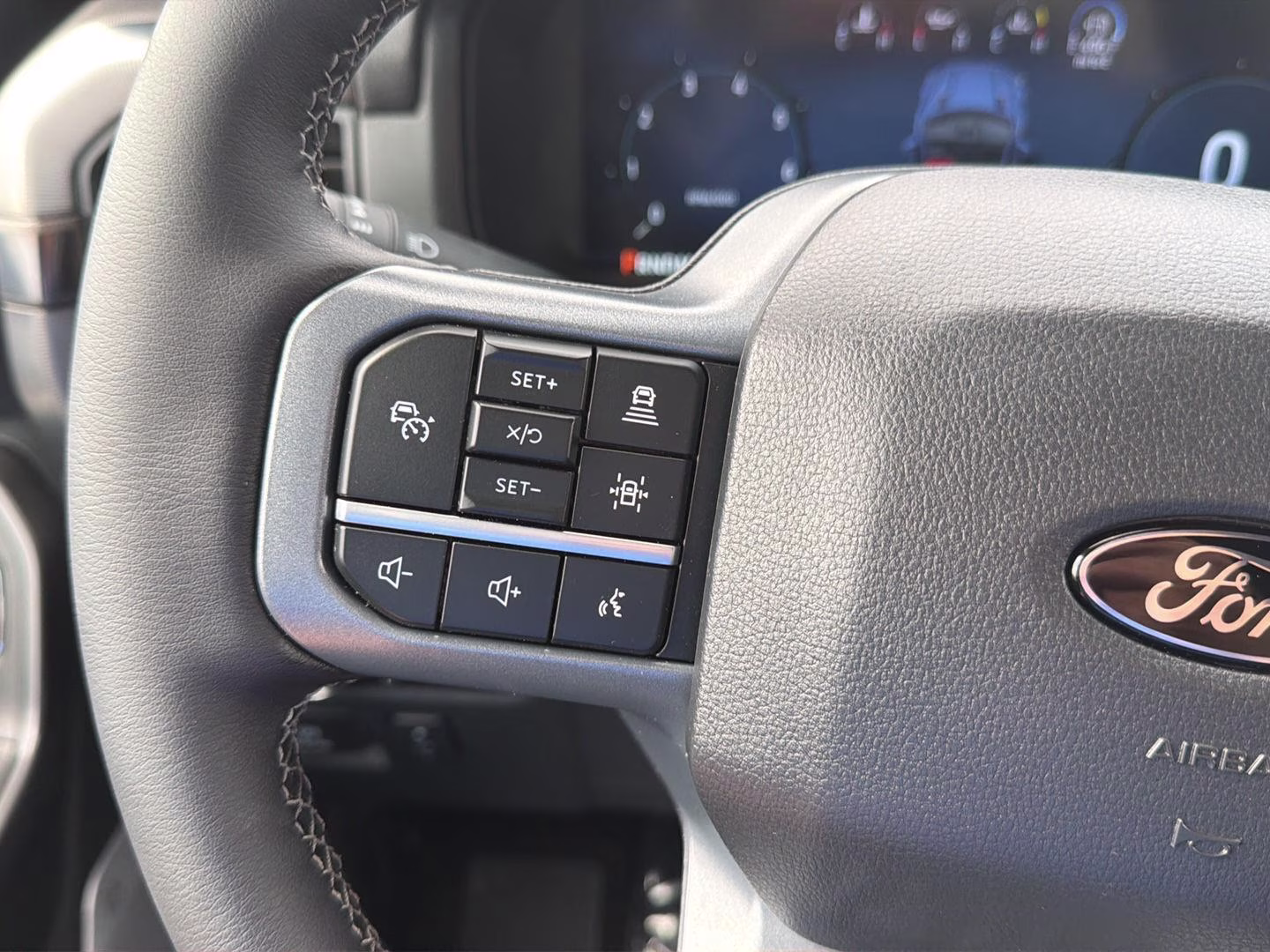2025 Agate Black Ford F-150 LARIAT 4X4 Truck