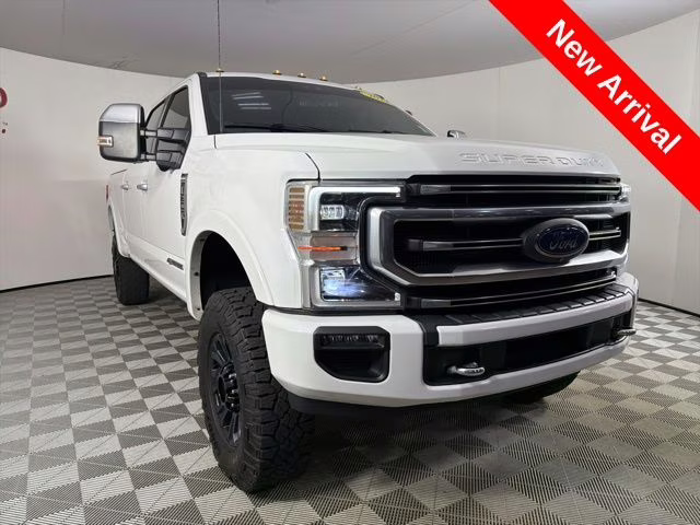 2022 White Metallic Ford Super Duty F-350 SRW Platinum 4X4 Truck