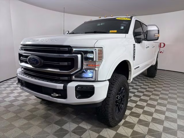 2022 White Metallic Ford Super Duty F-350 SRW Platinum 4X4 Truck
