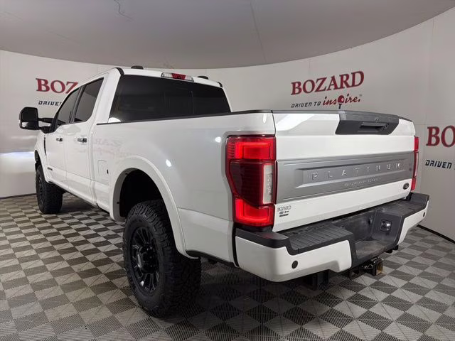 2022 White Metallic Ford Super Duty F-350 SRW Platinum 4X4 Truck