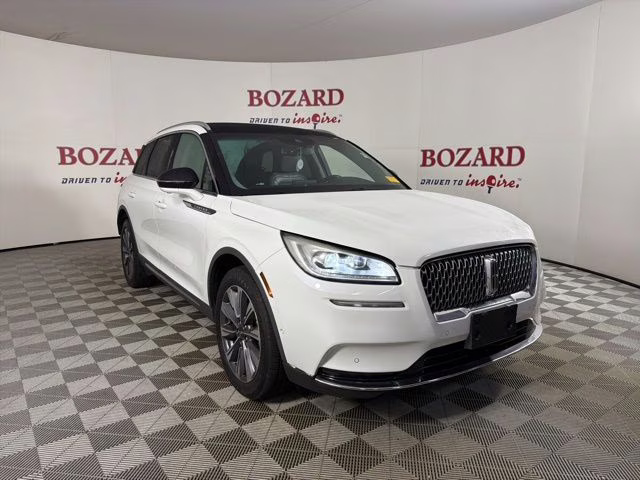 2020 White Lincoln Corsair Reserve AWD SUV