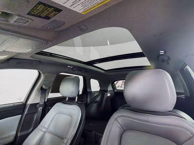 2020 White Lincoln Corsair Reserve AWD SUV