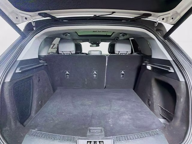 2020 White Lincoln Corsair Reserve AWD SUV