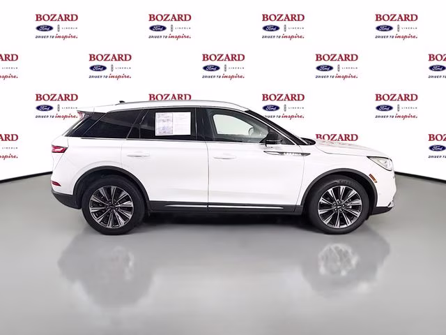 2020 White Lincoln Corsair Reserve AWD SUV