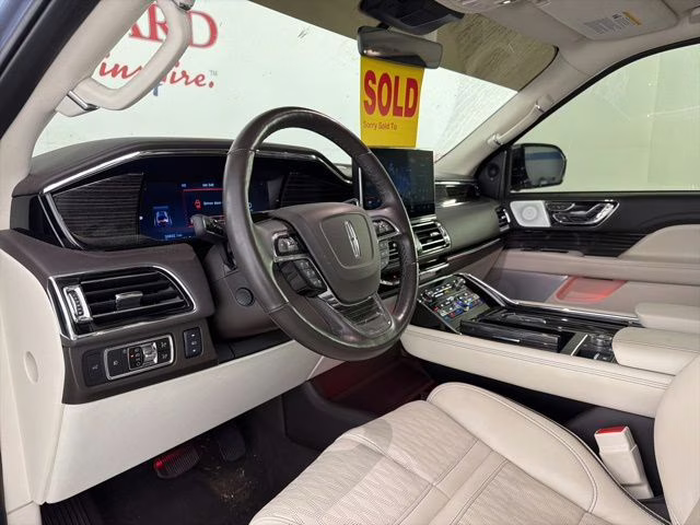 2024 Crystal Blue Metallic Lincoln Navigator L Black Label 4X4 SUV