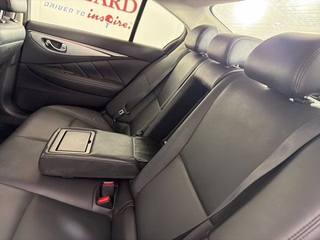 2019 Liquid Platinum INFINITI Q50 3.0t LUXE RWD Sedan