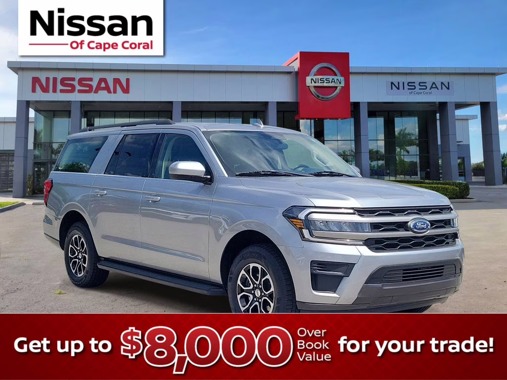 2024 Silver Metallic Ford Expedition Max XLT RWD SUV