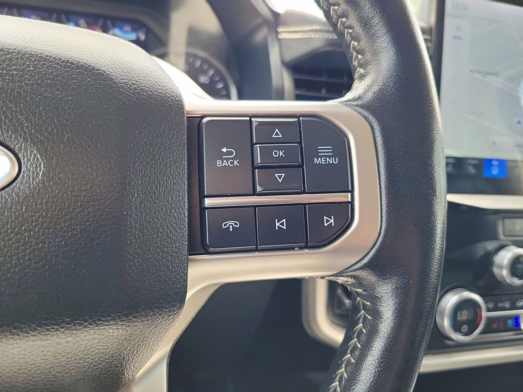 2024 Silver Metallic Ford Expedition Max XLT RWD SUV