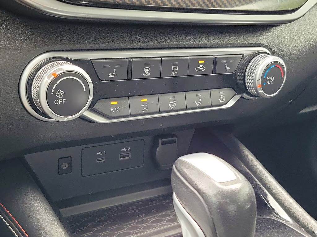 2023 Pearl Nissan Altima 2.5 SR FWD Sedan