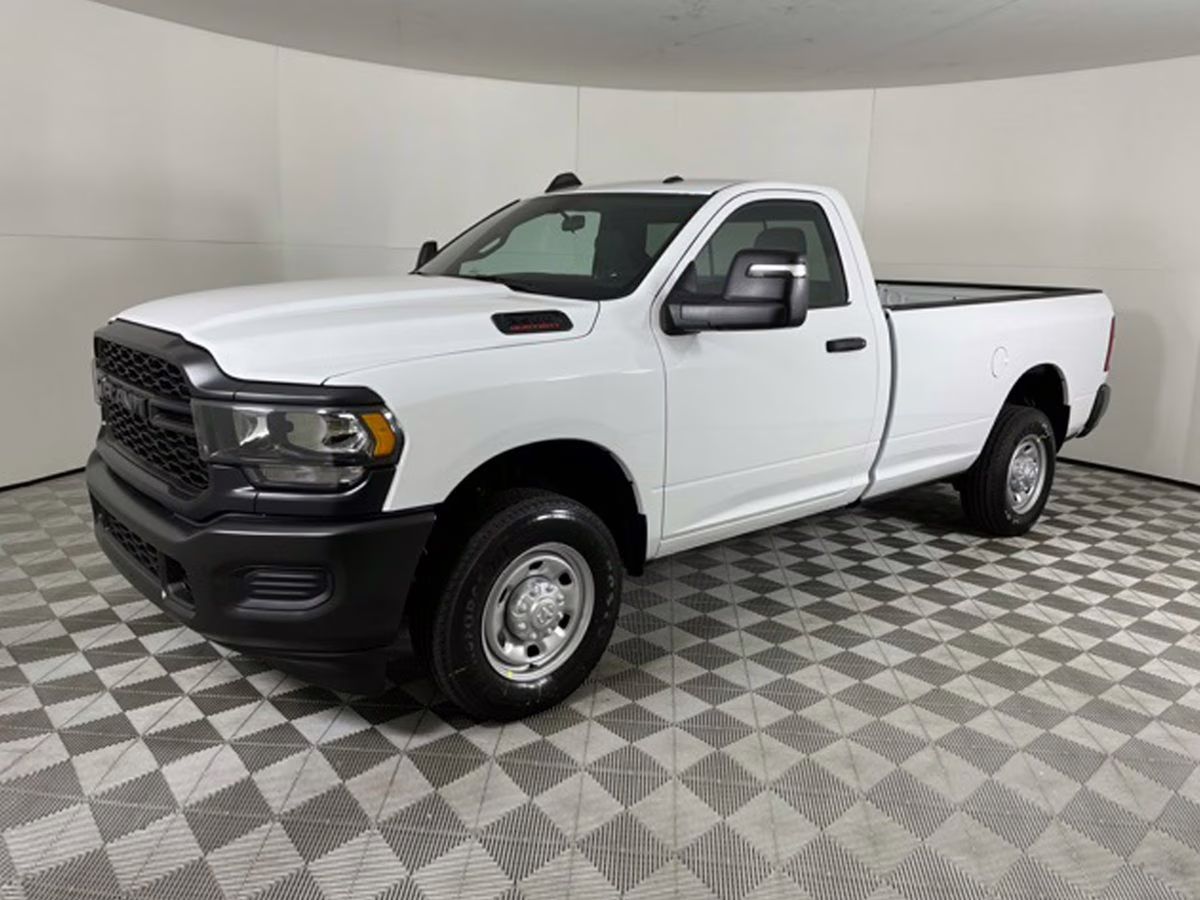 2024 Bright White Clearcoat Ram 2500 Big Horn 4X4 Truck