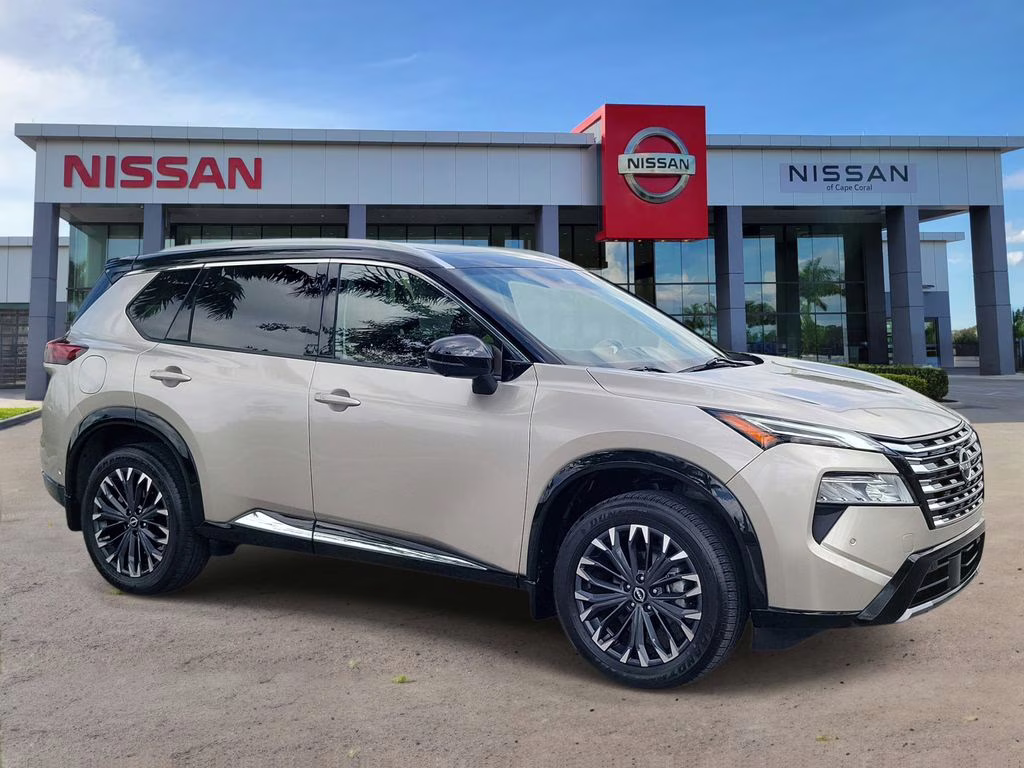 2024 Champagne Silver Metallic Nissan Rogue Platinum FWD SUV
