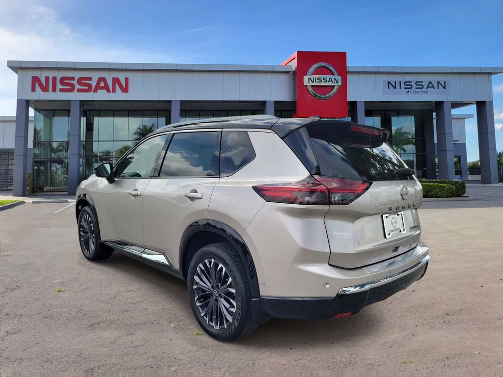 2024 Champagne Silver Metallic Nissan Rogue Platinum FWD SUV
