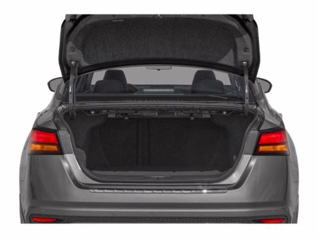 2022 Brilliant Silver Metallic Nissan Altima 2.5 SL FWD Sedan