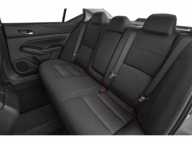 2022 Brilliant Silver Metallic Nissan Altima 2.5 SL FWD Sedan