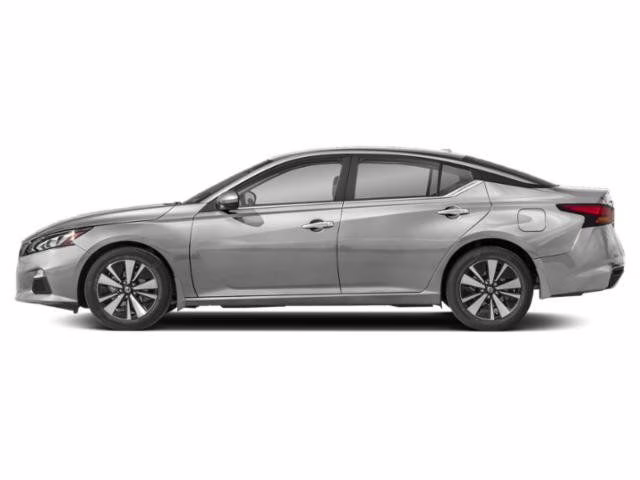 2022 Brilliant Silver Metallic Nissan Altima 2.5 SL FWD Sedan