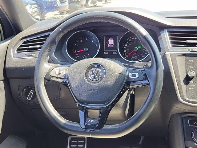 2021 Silver Metallic Volkswagen Tiguan 2.0T SE R-Line Black FWD SUV
