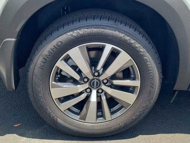 2026 Everest White Pearl Tricoat Nissan Pathfinder SL FWD SUV
