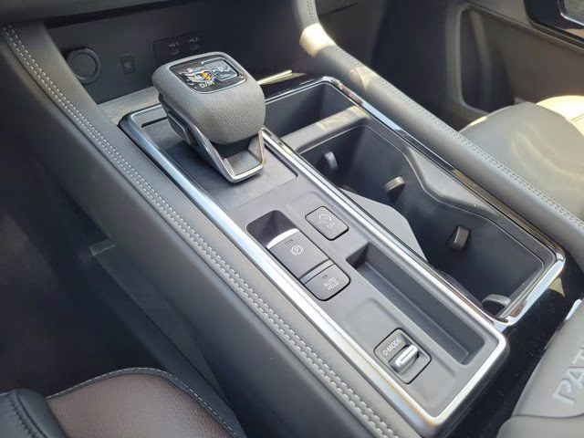 2026 Super Black Nissan Pathfinder Platinum FWD SUV