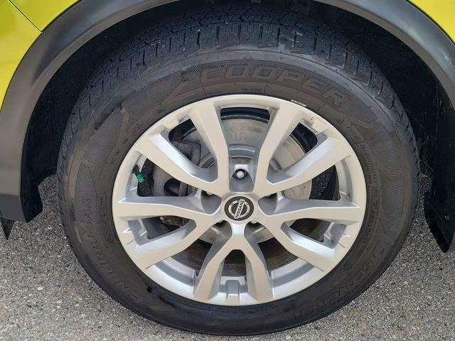 2020 Lime Nissan Rogue Sport SV AWD SUV