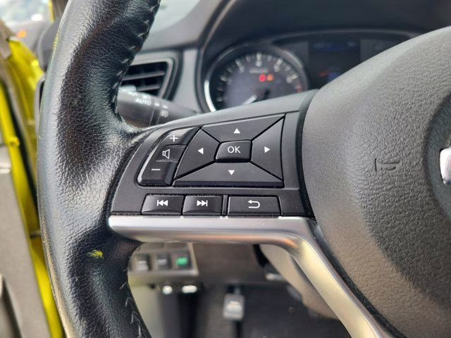 2020 Lime Nissan Rogue Sport SV AWD SUV