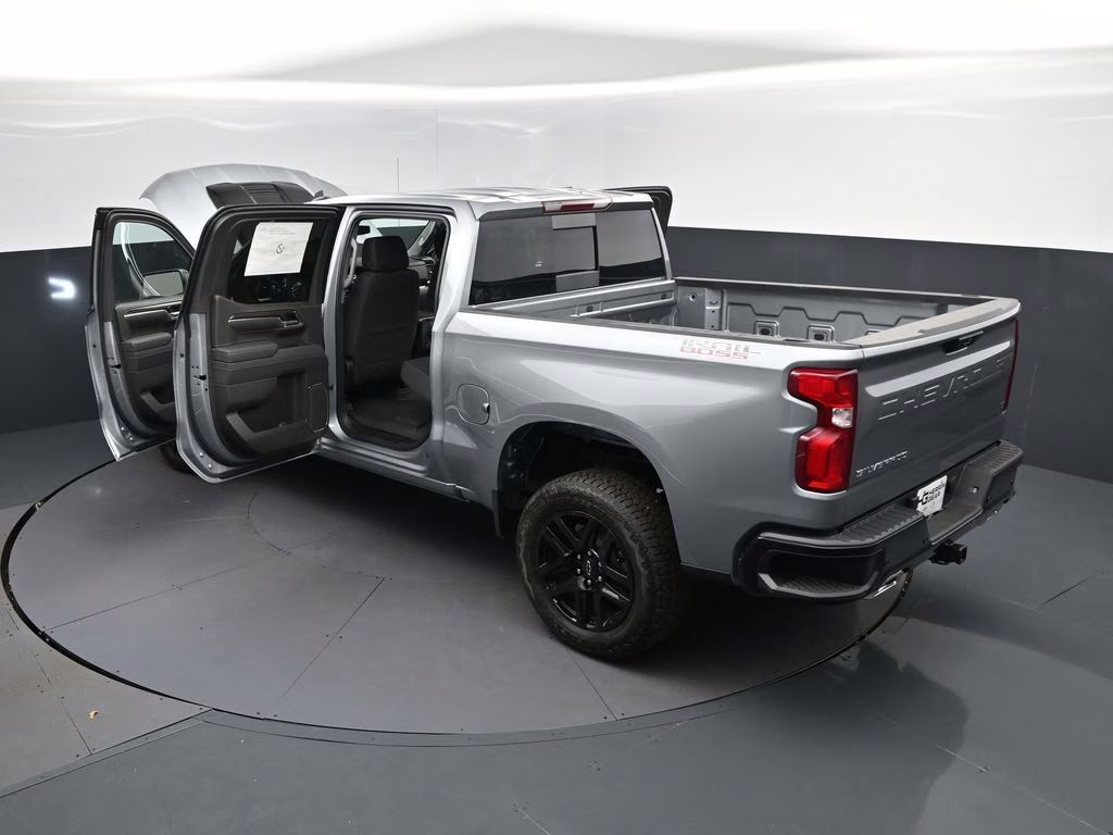 2026 Sterling Chevrolet Silverado 1500 LT Trail Boss 4X4 Truck