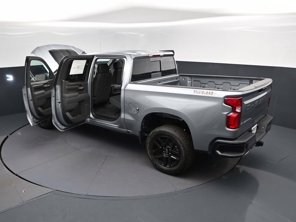 2026 Sterling Chevrolet Silverado 1500 LT Trail Boss 4X4 Truck