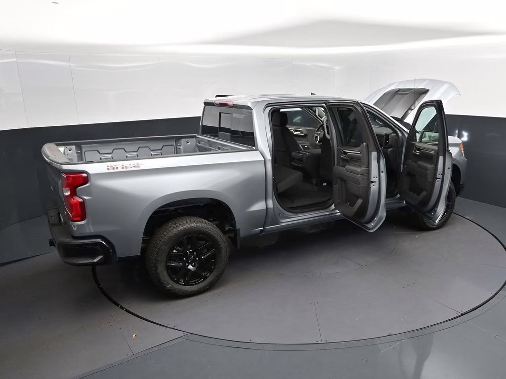 2026 Sterling Chevrolet Silverado 1500 LT Trail Boss 4X4 Truck