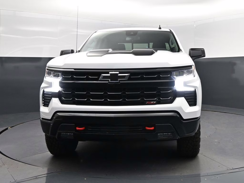 2026 Summit White Chevrolet Silverado 1500 LT Trail Boss 4X4 Truck