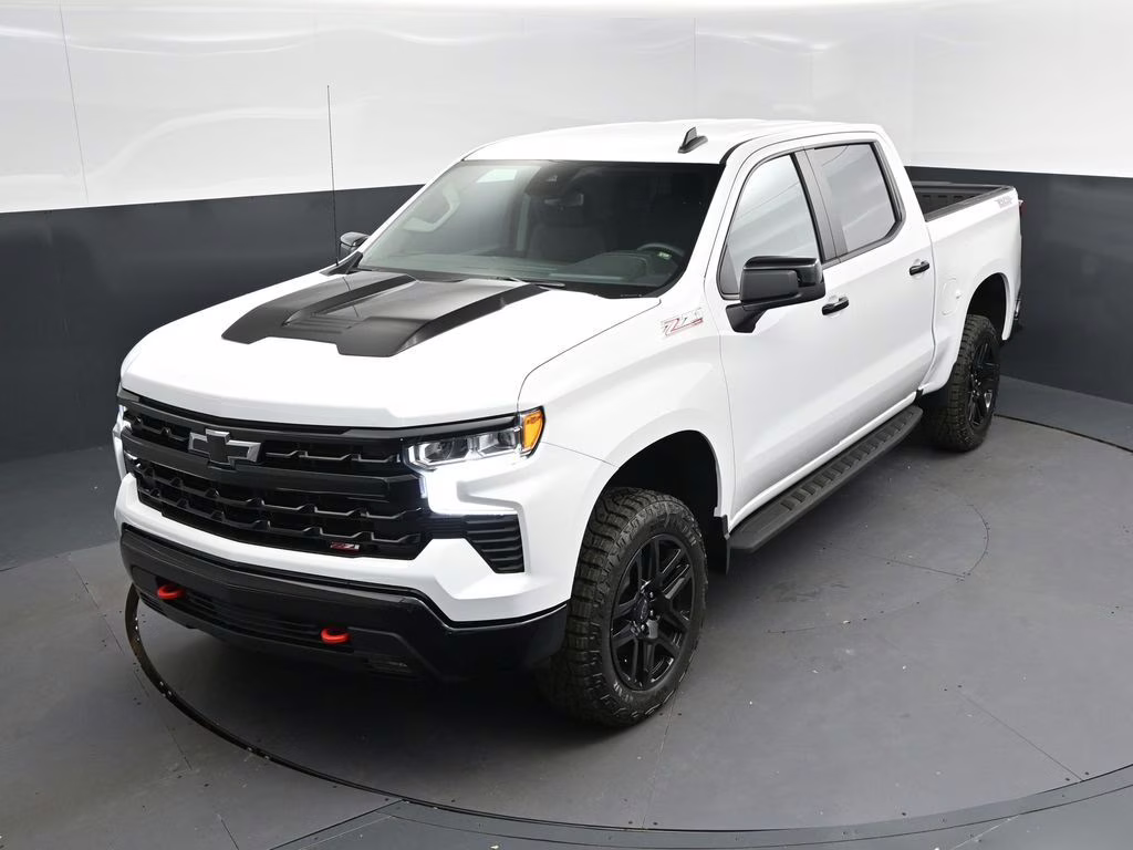 2026 Summit White Chevrolet Silverado 1500 LT Trail Boss 4X4 Truck