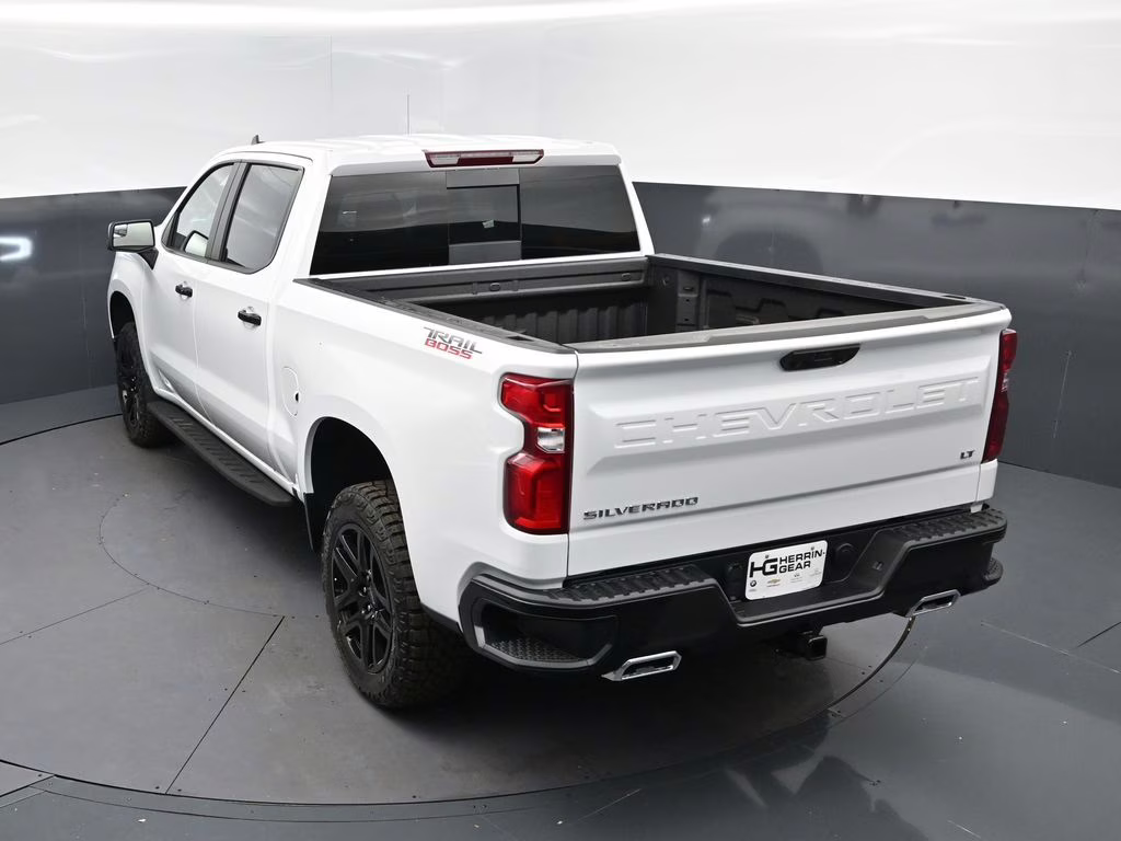 2026 Summit White Chevrolet Silverado 1500 LT Trail Boss 4X4 Truck