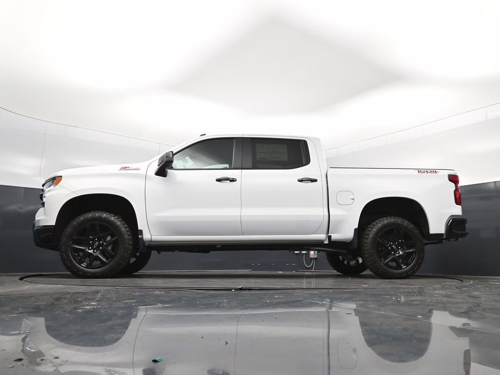 2026 Summit White Chevrolet Silverado 1500 LT Trail Boss 4X4 Truck