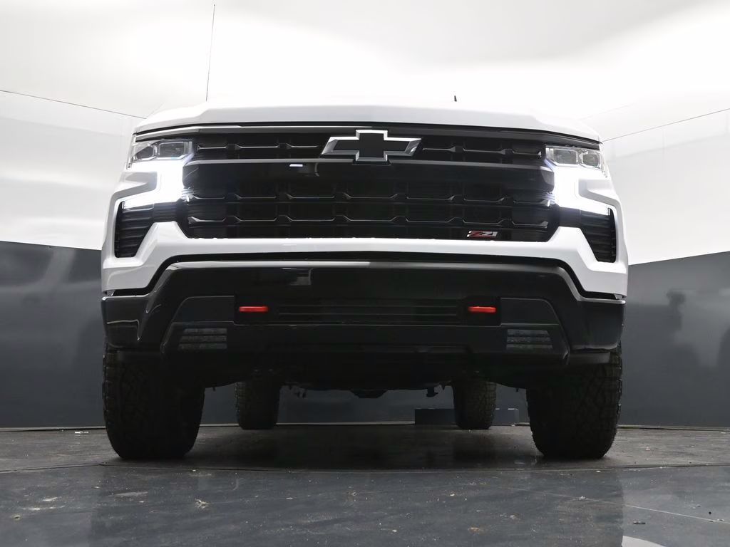 2026 Summit White Chevrolet Silverado 1500 LT Trail Boss 4X4 Truck