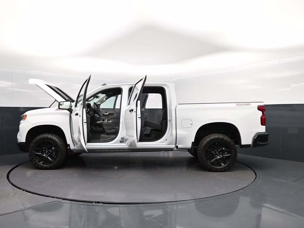 2026 Summit White Chevrolet Silverado 1500 LT Trail Boss 4X4 Truck