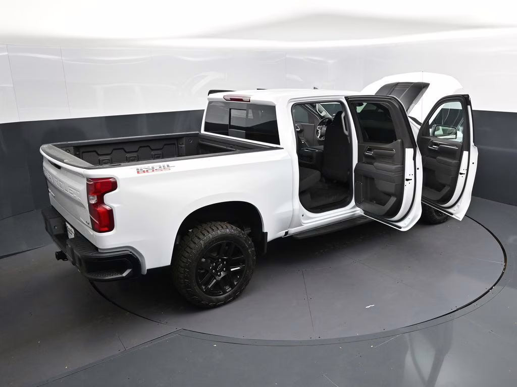 2026 Summit White Chevrolet Silverado 1500 LT Trail Boss 4X4 Truck