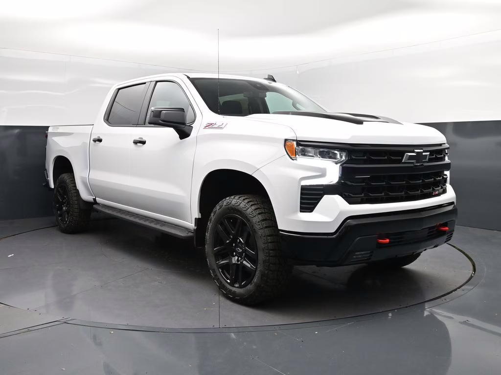 2026 Summit White Chevrolet Silverado 1500 LT Trail Boss 4X4 Truck