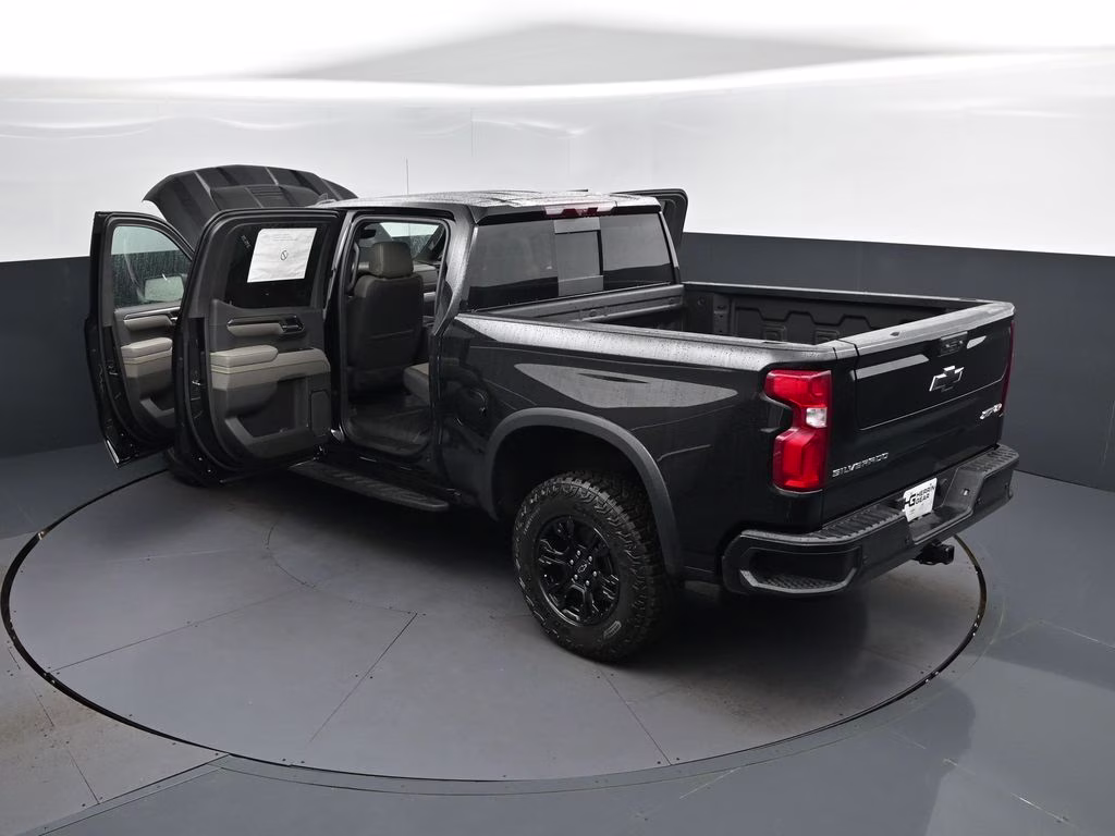 2026 Black Chevrolet Silverado 1500 ZR2 4X4 Truck
