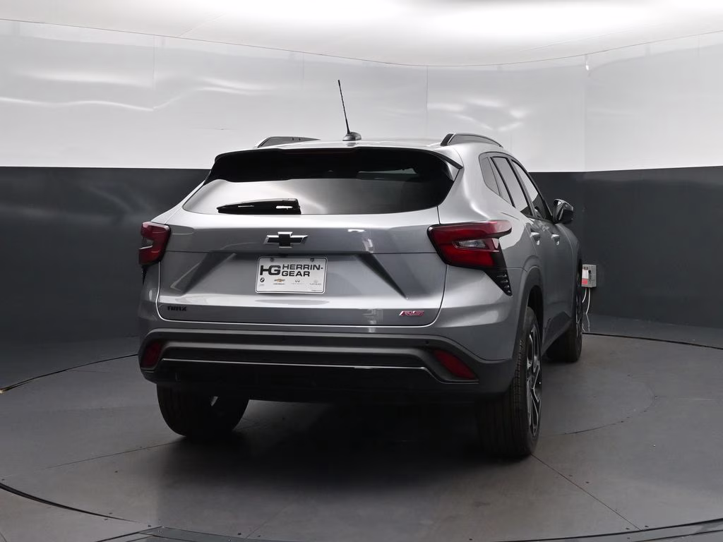 2026 Sterling Gray Metallic Chevrolet Trax 2RS FWD SUV
