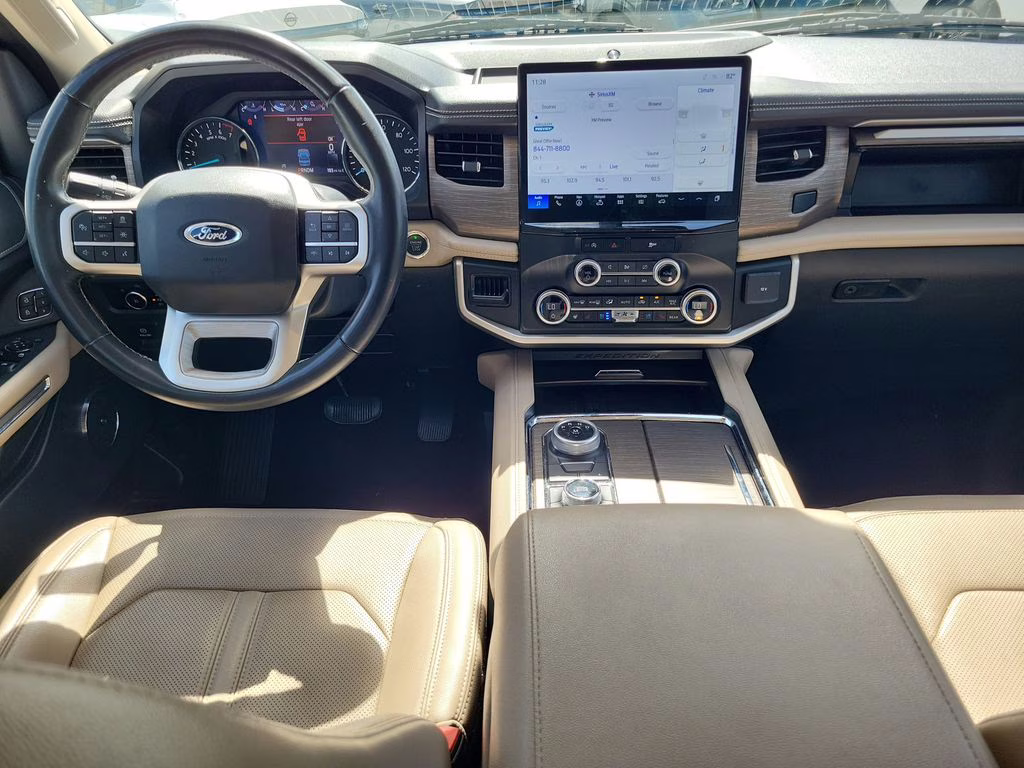 2024 Oxford White Ford Expedition Limited 4X4 SUV