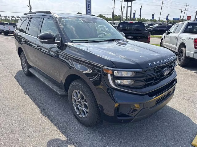 2026 Black Ford Expedition Active RWD SUV