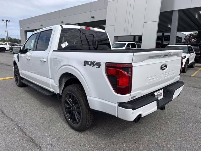 2026 Oxford White Ford F-150 XLT 4X4 Truck