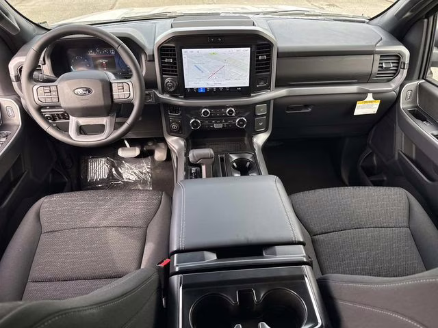 2026 Avalanche Ford F-150 XLT 4X4 Truck